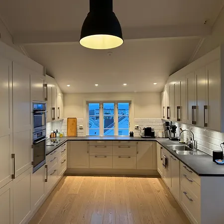 Appartamento Spacious Right By The Centre Stavanger